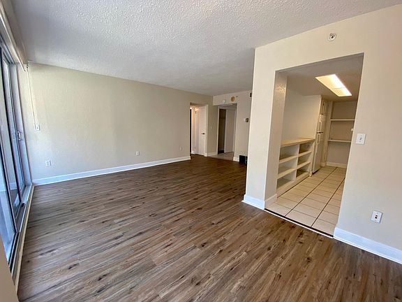 5th image of 470 3rd St S #204