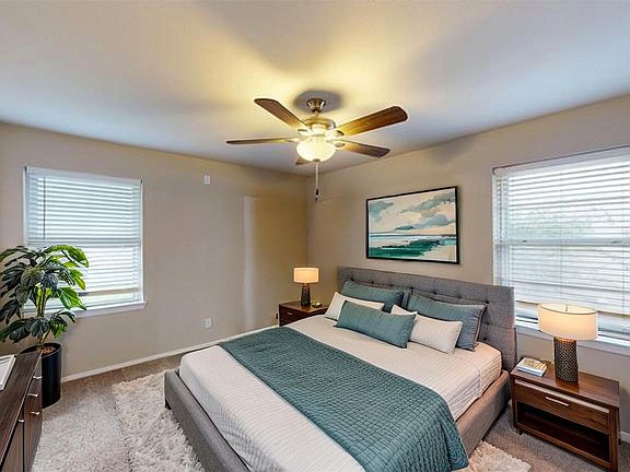5th image of 3125 Damascus Way
