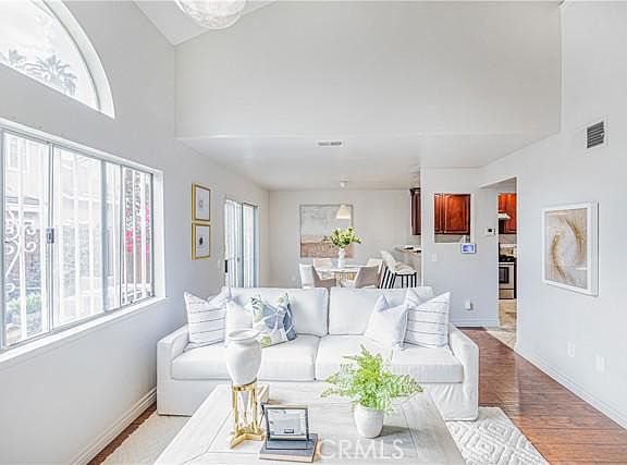 5th image of 12536 Tamarack St