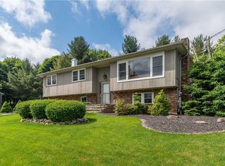 12 Mine Rd, Monroe, NY 10950