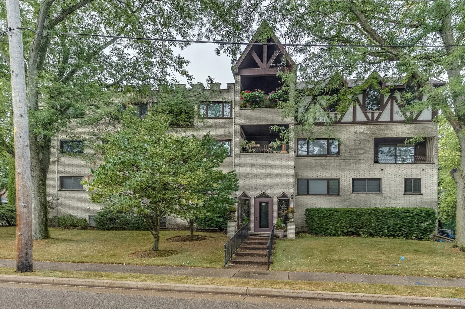 110 Green Bay Rd APT 101 photo 1