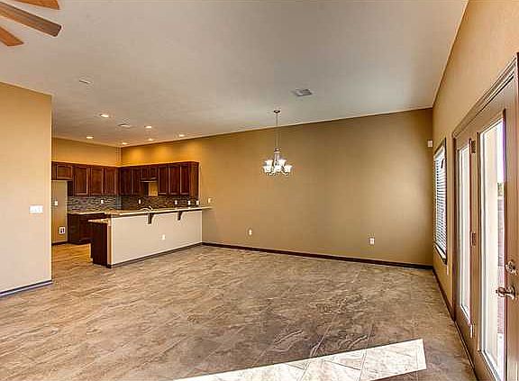 5th image of 5725 Valley Lilac Ln