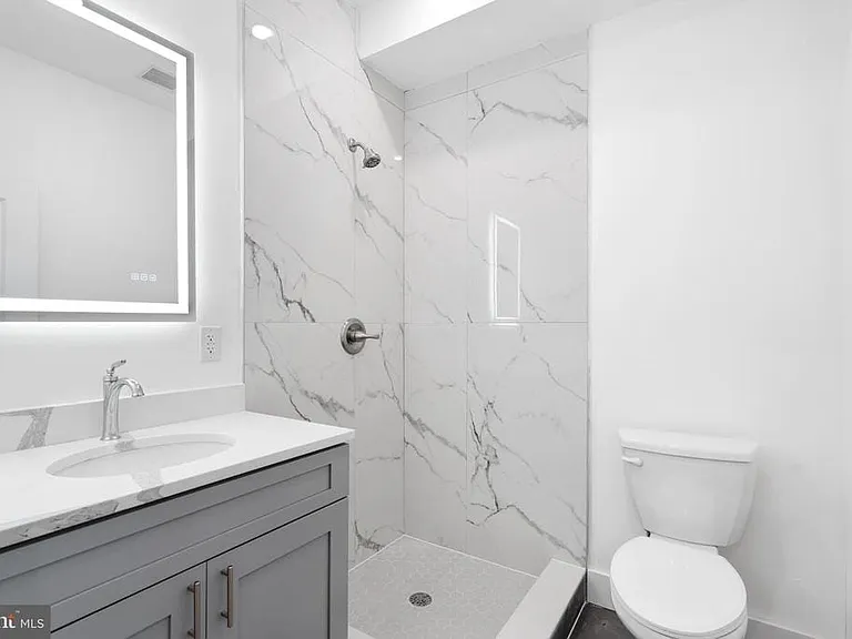 1620-22 N Bailey St #2 — Photo 17