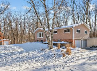 861 Willow Ridge Rd #1, Hudson, WI 54016