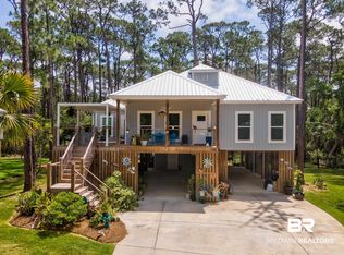 108 Beauregard St, Dauphin Island, AL 36528