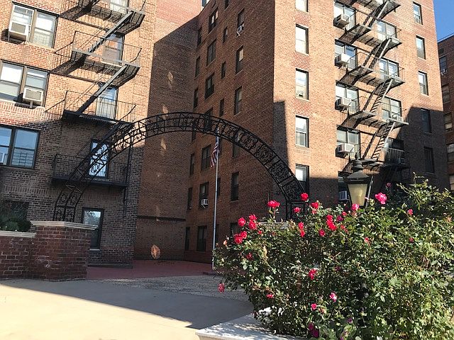 1st image of 8375 Woodhaven Blvd APT 3L