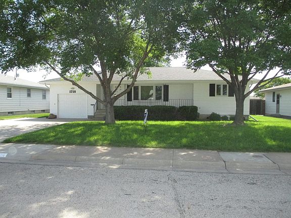 2nd image of 1718 Marjorie Dr