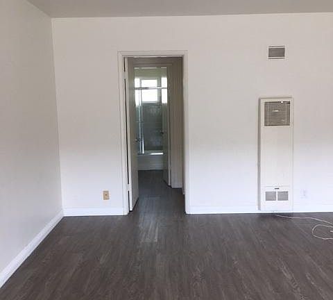 4th image of 3928 Sawtelle Blvd APT 5