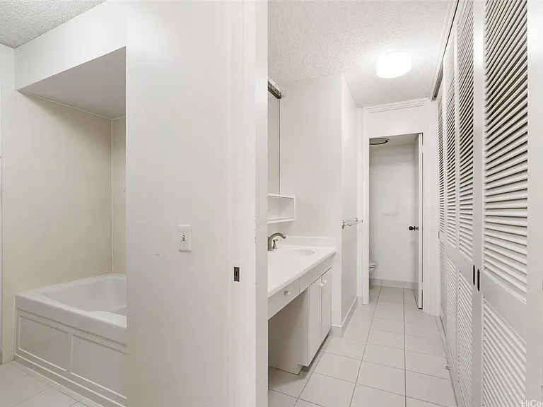 250 Kawaihae St #16B — Photo 13
