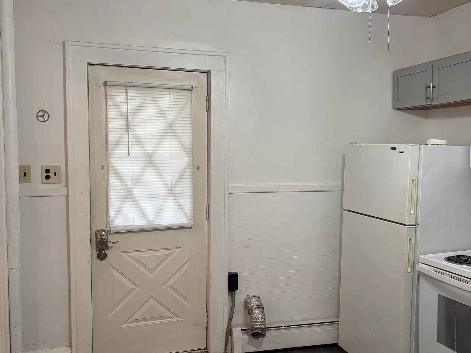1 bed, 500 sqft, $895 — Photo 2