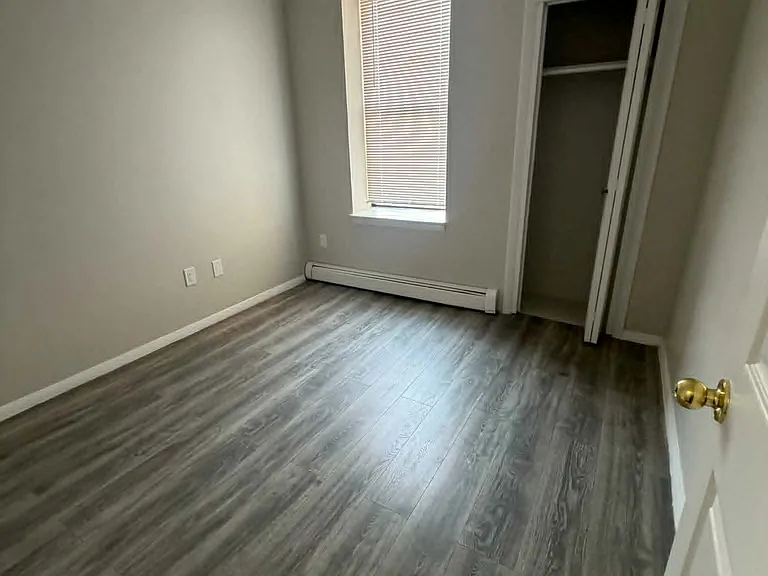 67 Brinkerhoff St #D4 — Photo 8