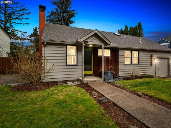 8978 SW Terreton Pl, Portland, OR 97223