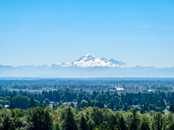 3096 Windsor Gate #2203, Coquitlam, BC V3B 0P4