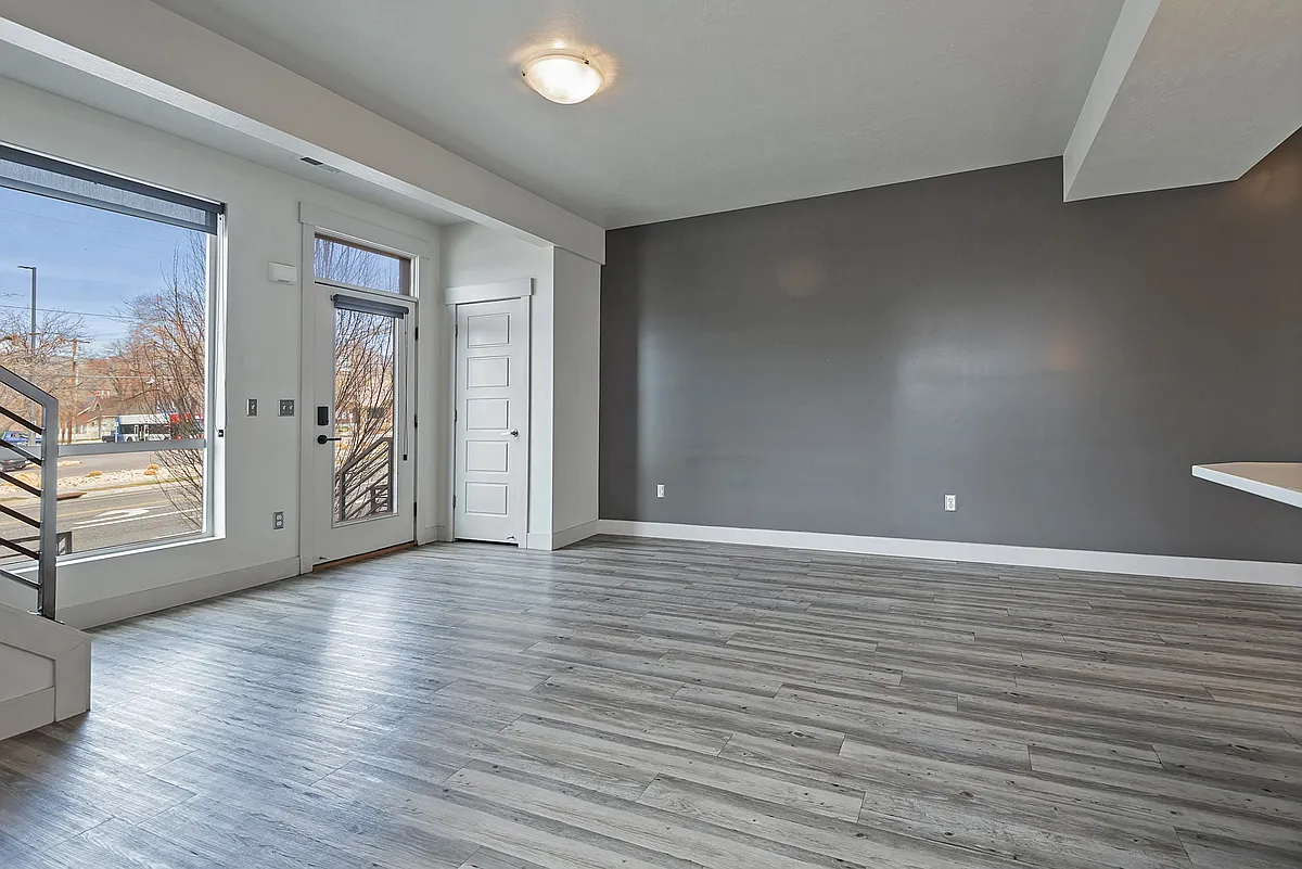 Building Photo - 1716 S 900 E #2C
