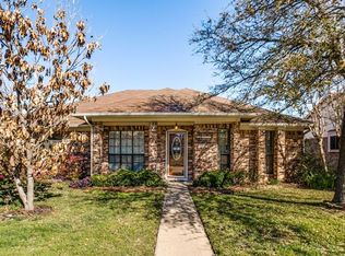1009 Summertree Cir, Plano, TX 75025