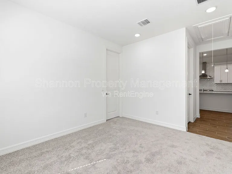 19131 Pink Grapefruit St — Photo 18