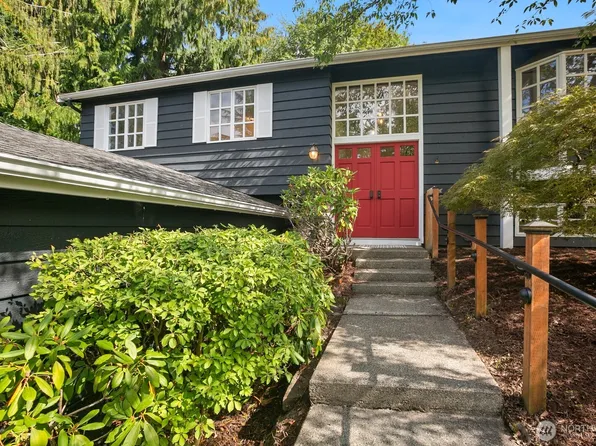 3712 79th Avenue SE, Mercer Island, WA 98040