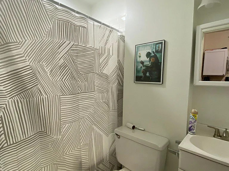 407 Warner St — Photo 4