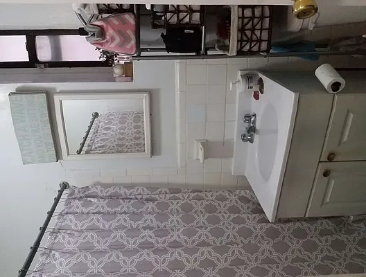 Rented by Signature Property Realty | media 4