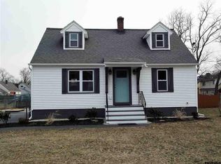 1137 Fort Hunter Rd, Schenectady, NY 12303