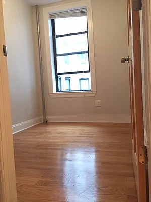 Rented by AJ Clarke | media 32