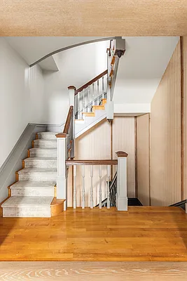 Sold by Compass | media 26