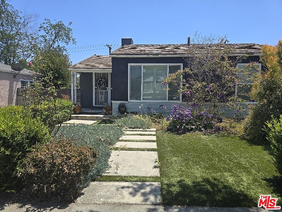 1st image of 612 W Ellis Ave