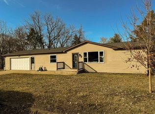 839 Pleasant St, Mineral Point, WI 53565