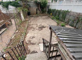 448 Chestnut St, Brooklyn, NY 11208