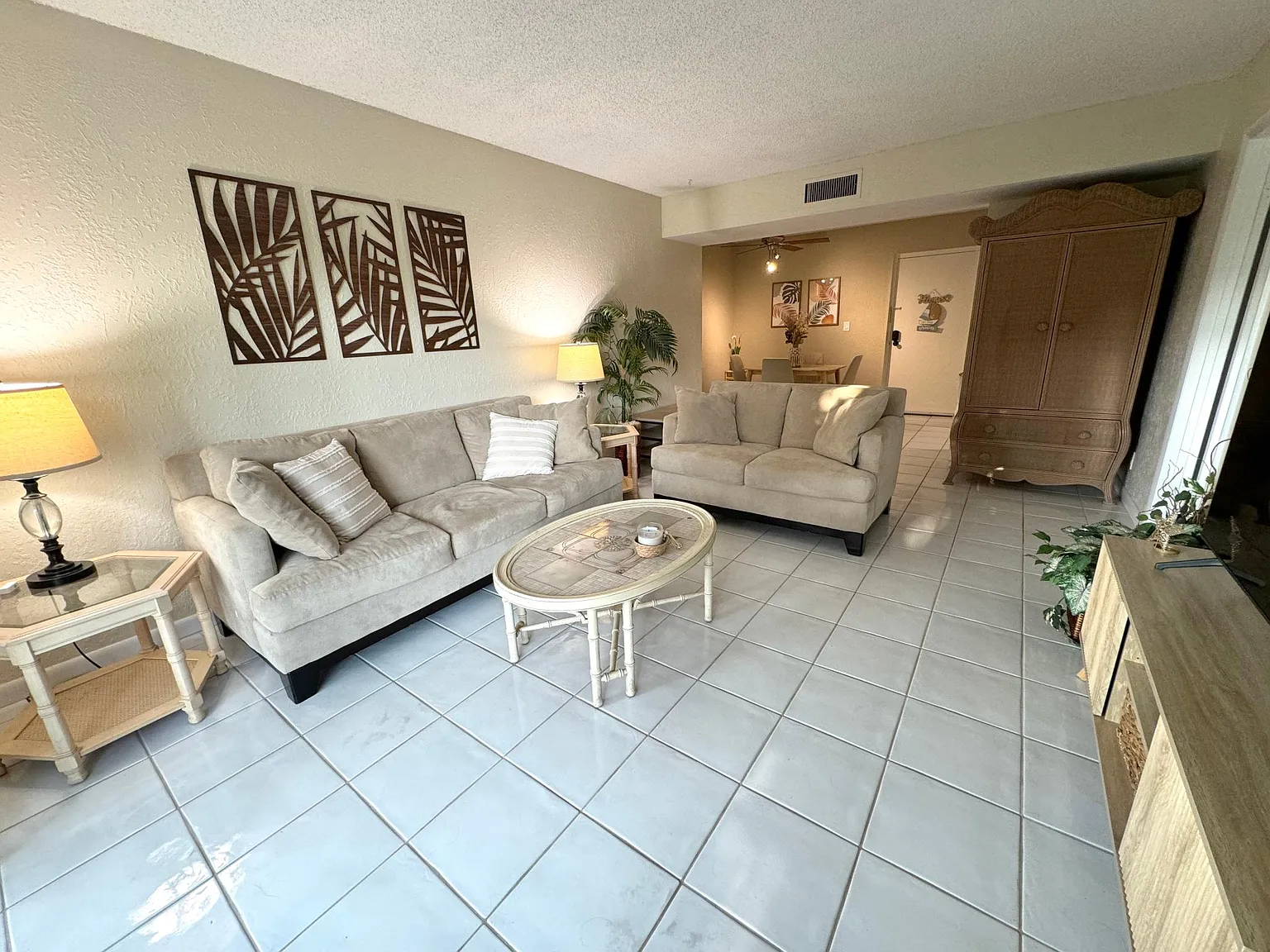 2 bed, 936 sqft, $1,499 — Photo 3