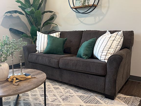 4th image of 2340 Y St #7