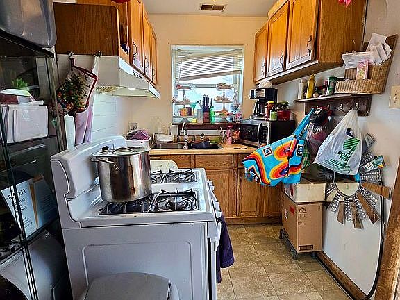 5th image of 4812 Linden Ave