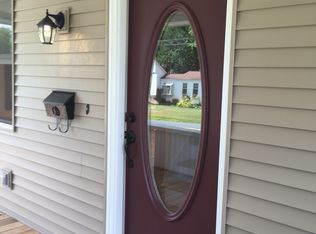 97 Lancaster Ave, West Springfield, MA 01089