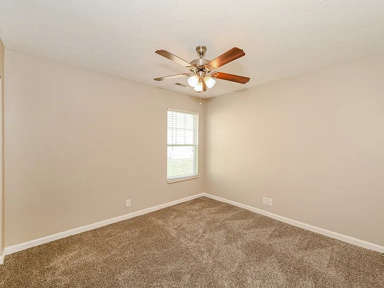 179 Sophie Dr — Photo 15