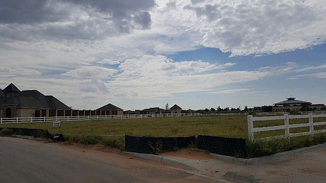 2nd image of 6006 Dunbarton Oaks Blvd