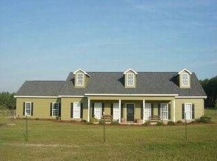 194 Kitetown Rd, Seale, AL 36875