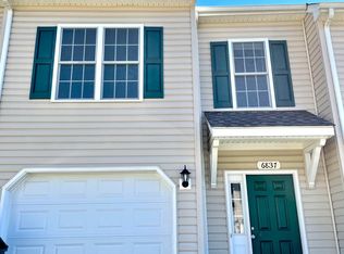 6837 Village Green Dr, Roanoke, VA 24019