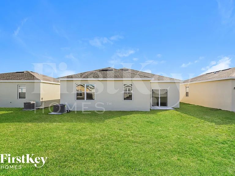 414 Reina Way — Photo 14