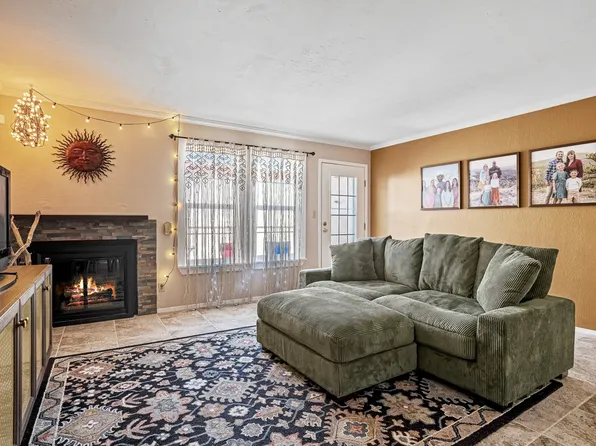 2501 W Zia Rd APT 10212, Santa Fe, NM 87505