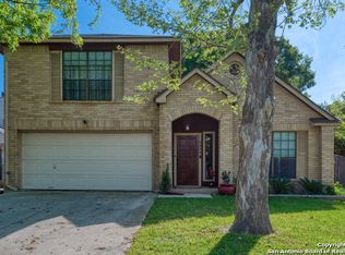 9202 Johnny Reb Dr, San Antonio, TX 78240