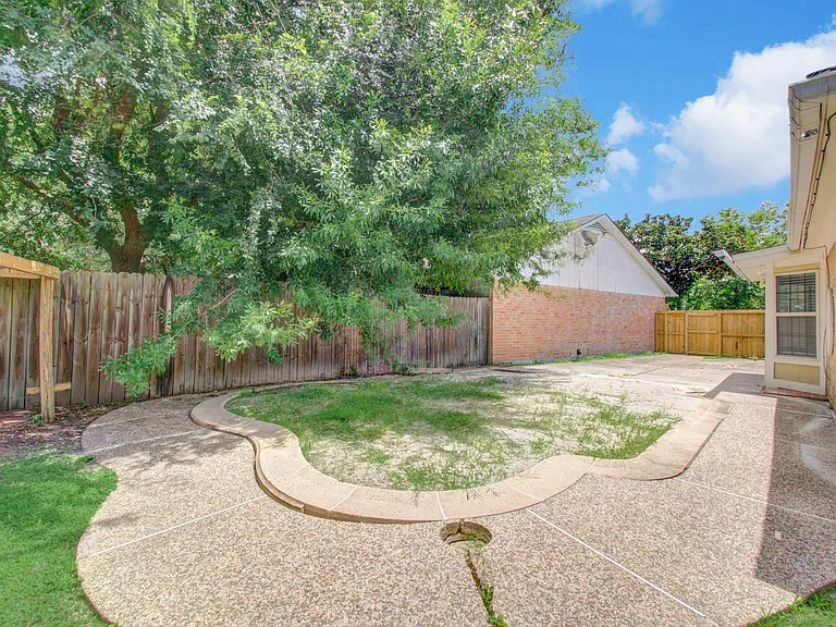 10606 Beckfield Dr — Photo 42