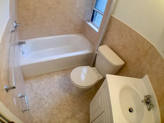 Rented by Abba Realty Associates INC | media 49