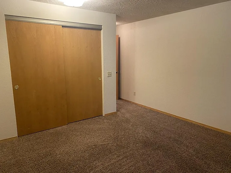 1465 Woodside Ct SE — Photo 9