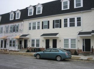 4440 Driftwood Dr, Philadelphia, PA 19129