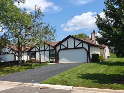 290 Whitewood Dr, Streamwood, IL, 60107