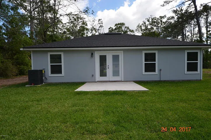 Building Photo - 8015 Hilsdale Rd