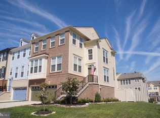 524 Red Raspberry Ter SE, Leesburg, VA 20175