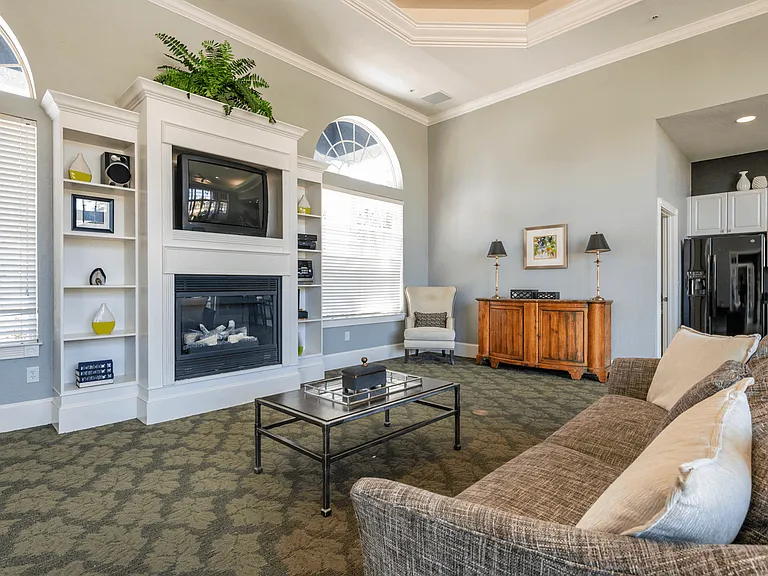 Westchase Apartments — Photo 22