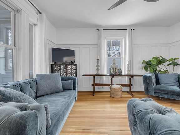 4th image of 71 Joyce Kilmer Rd