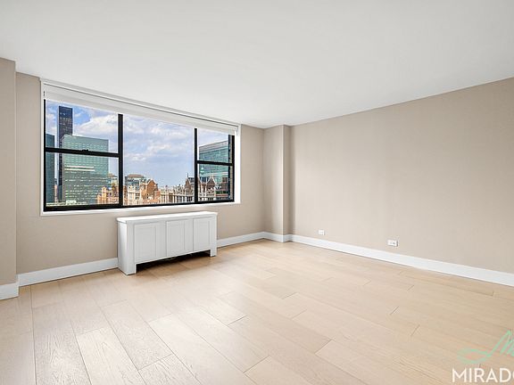 3rd image of 330 E 39th St APT 30e